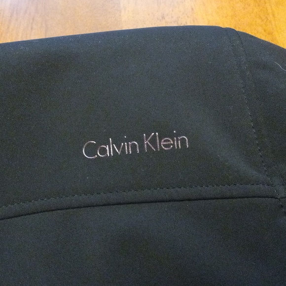 Calvin Klein insulated winter coat - Picture 4 of 5